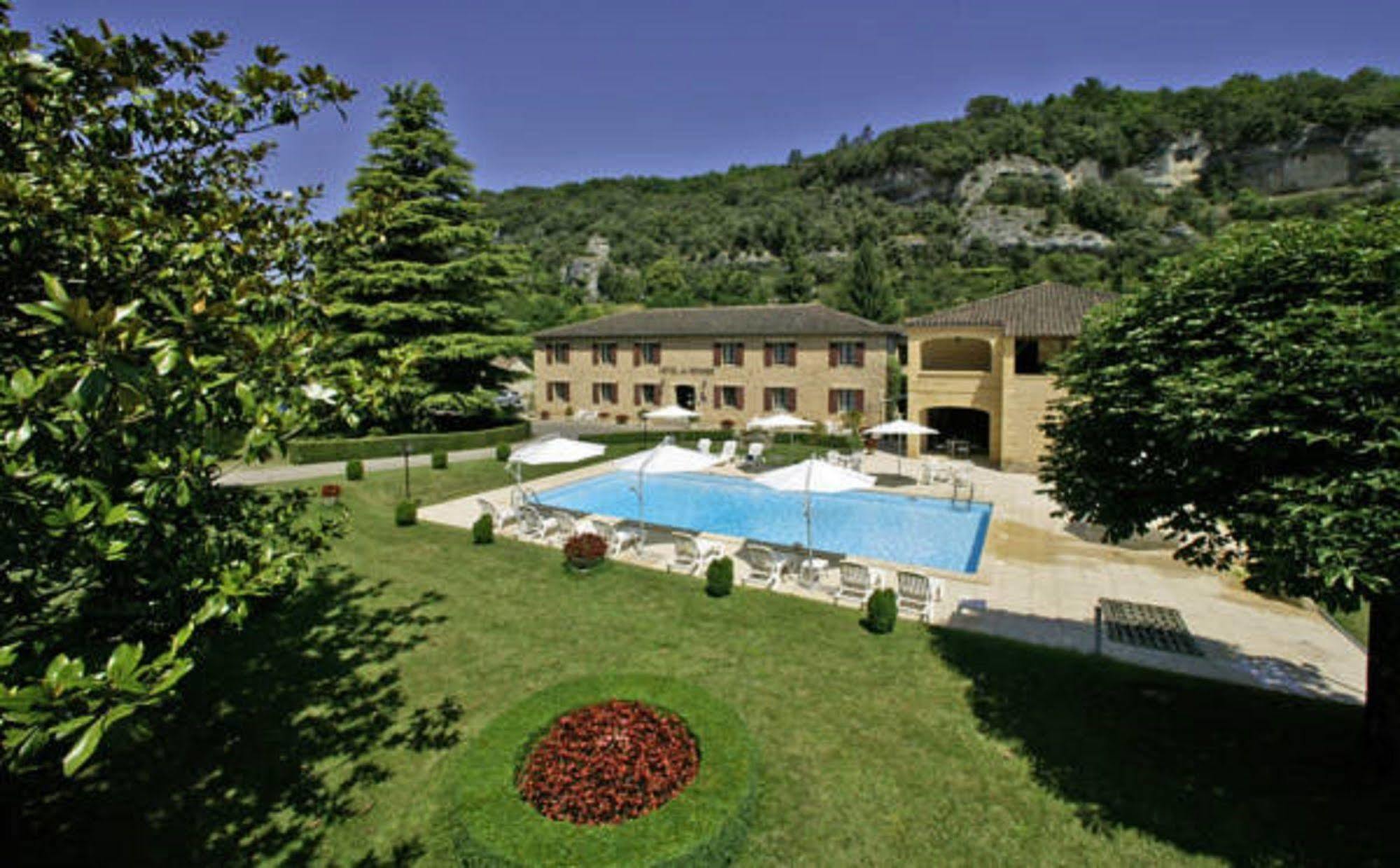Hotel Des Roches - Climatisation Les Eyzies Экстерьер фото